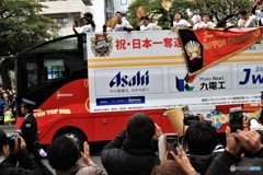 来るまでは、座ってたのに