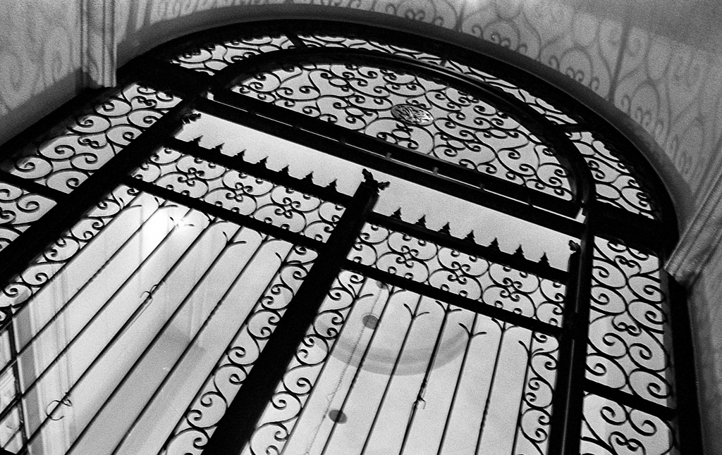 gate