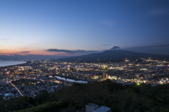 香貫山からの夕夜景