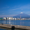 富士山見ながら釣りですか～