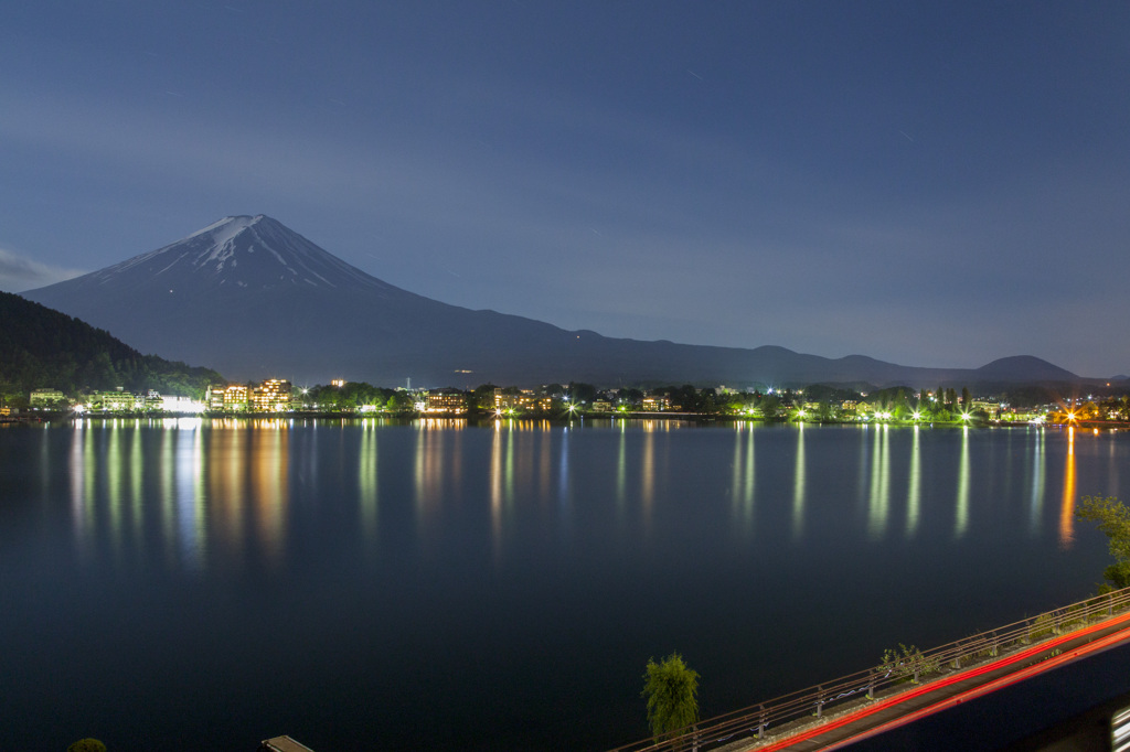 夜の河口湖1