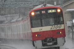 京急2100形2117編成　雪の日