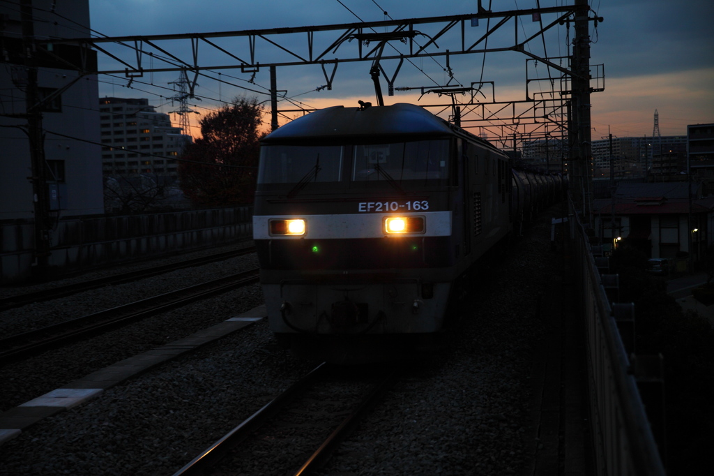 EF210-163
