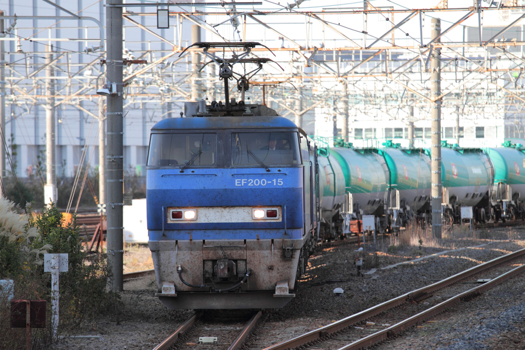 EF200-15 + EH200-10 + タキ1000 発車②