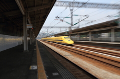 ドクターイエロー　のぞみ検測