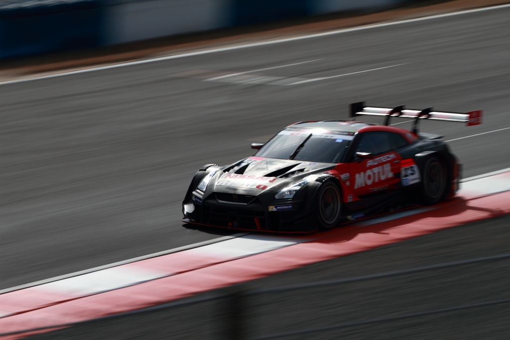 MOTUL　GT-R