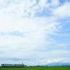 鳥海山は雲をかぶって