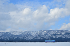 束の間の青空