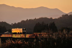 晩秋　山形鉄道　松川橋梁