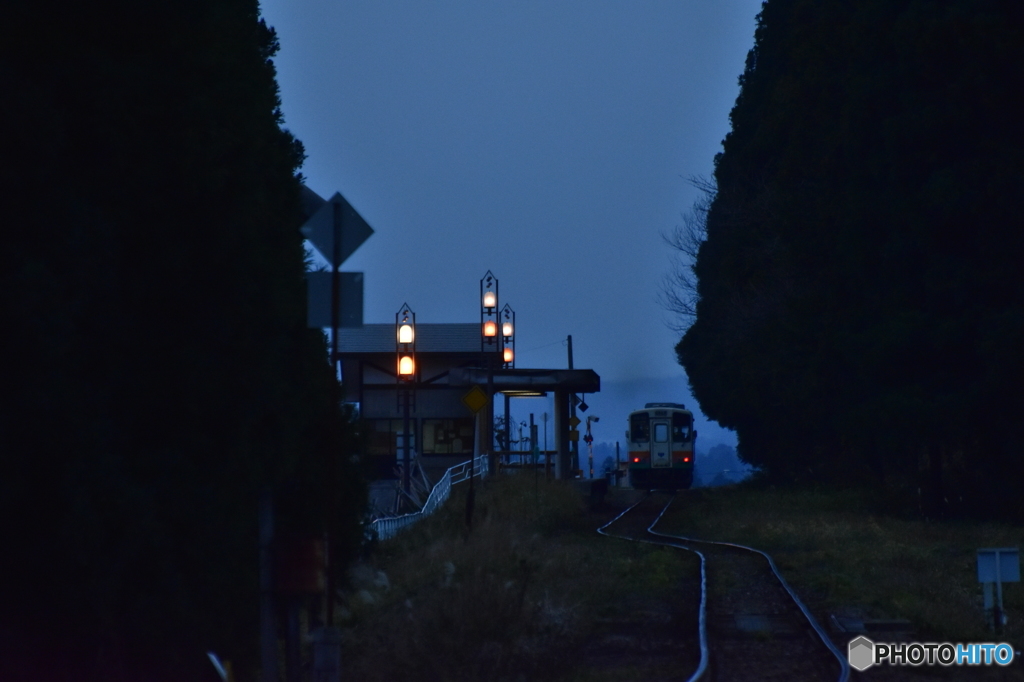 蚕桑駅発車　山形鉄道