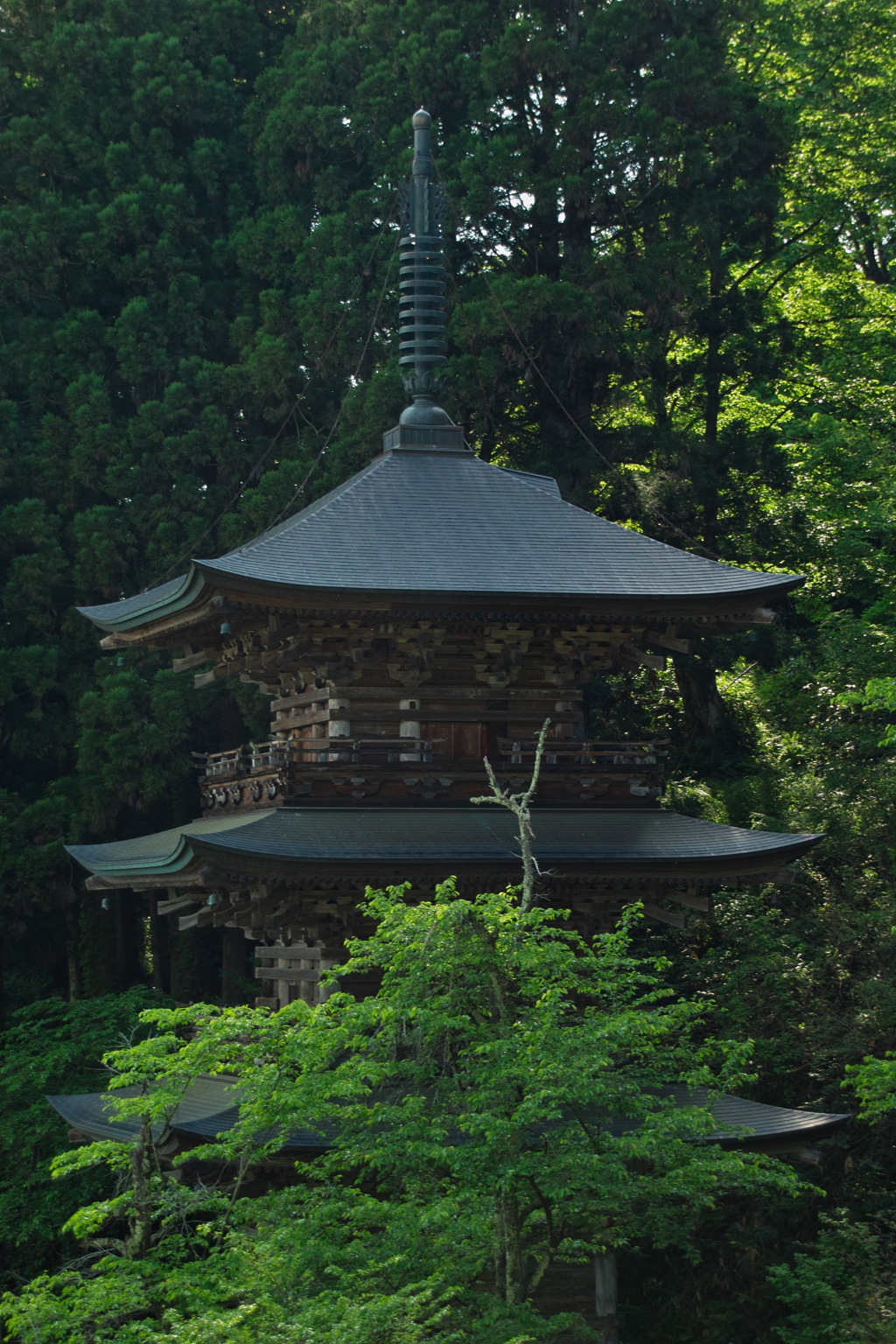 本山慈恩寺三重塔