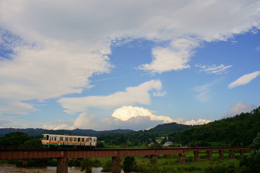 秋の入道雲