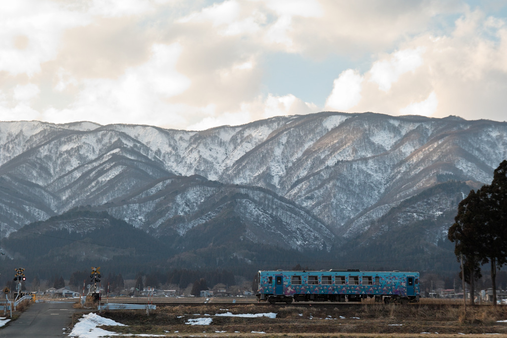 踏切のある風景