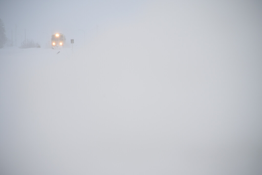 吹雪く