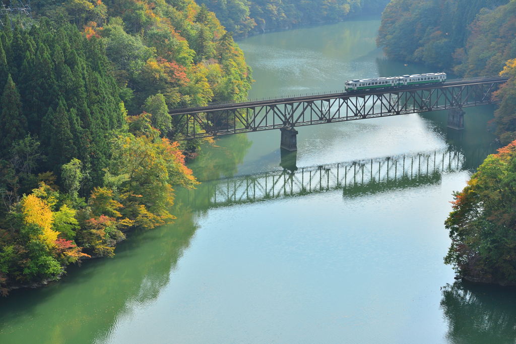 只見川の紅葉