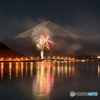 河口湖冬花火