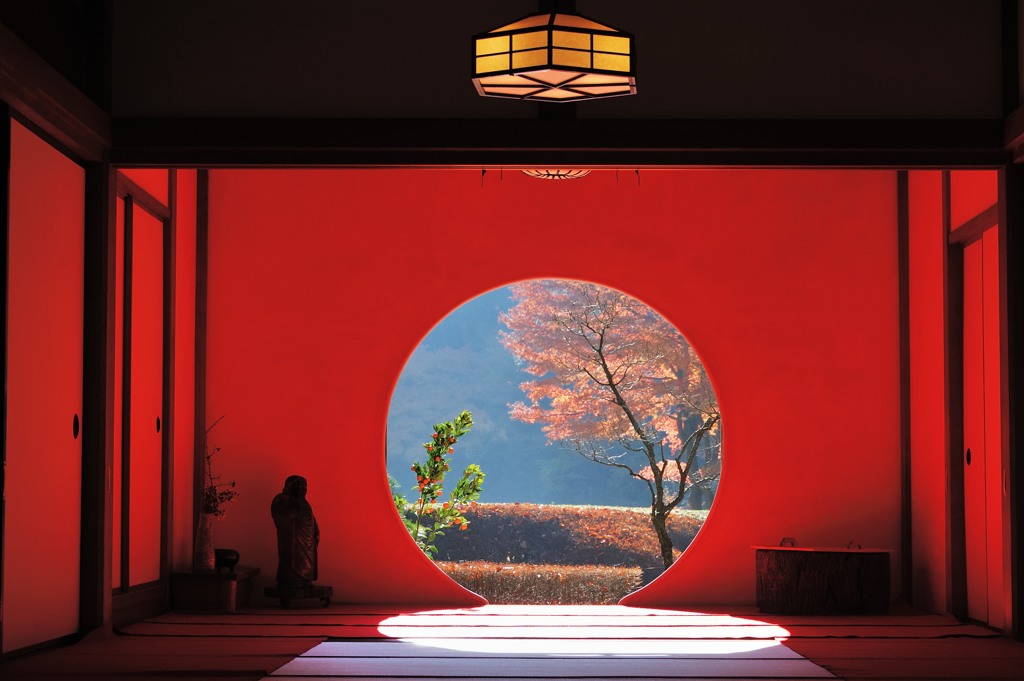 丸窓