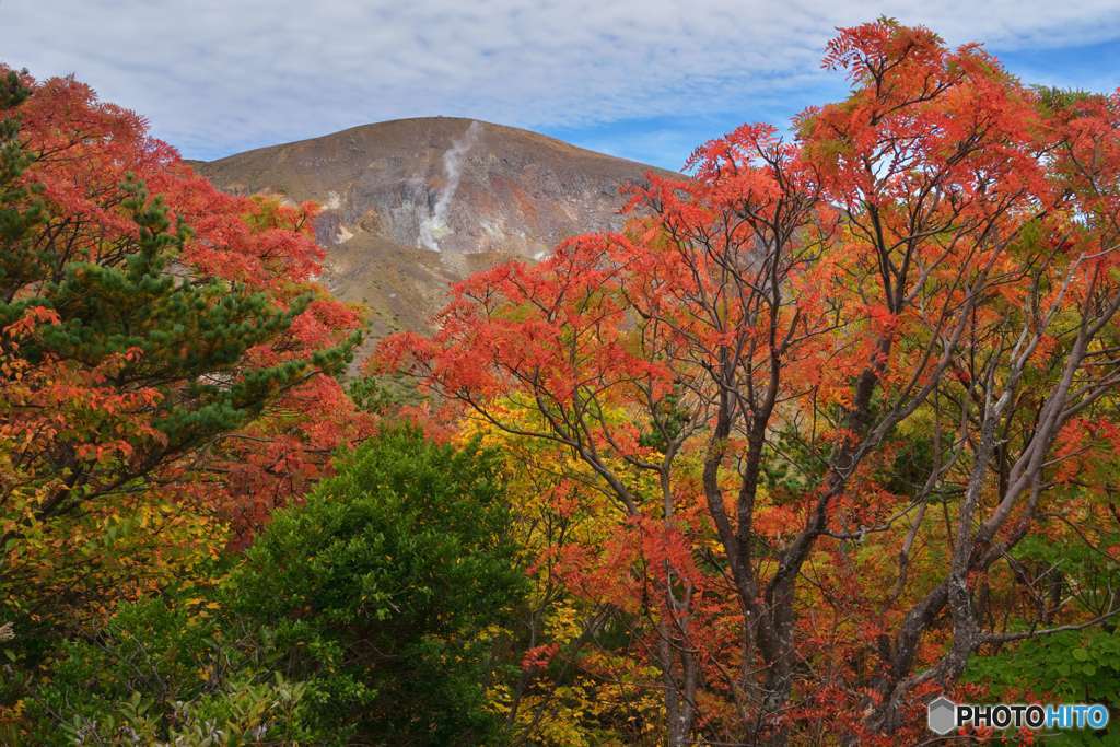 紅葉と一切経山