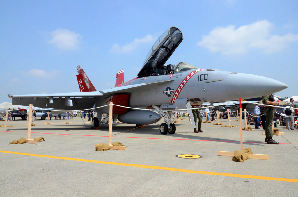 VFA-102