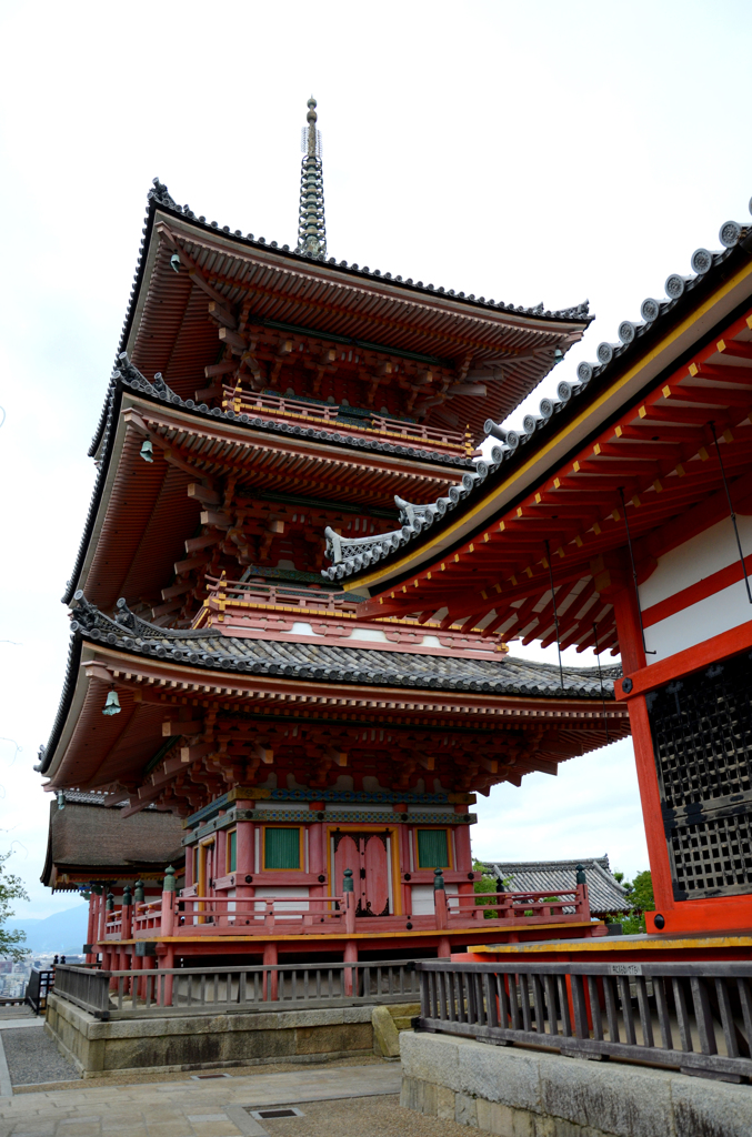 三重塔