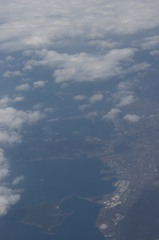 雲間にのぞく‥‥