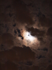 夜の雲