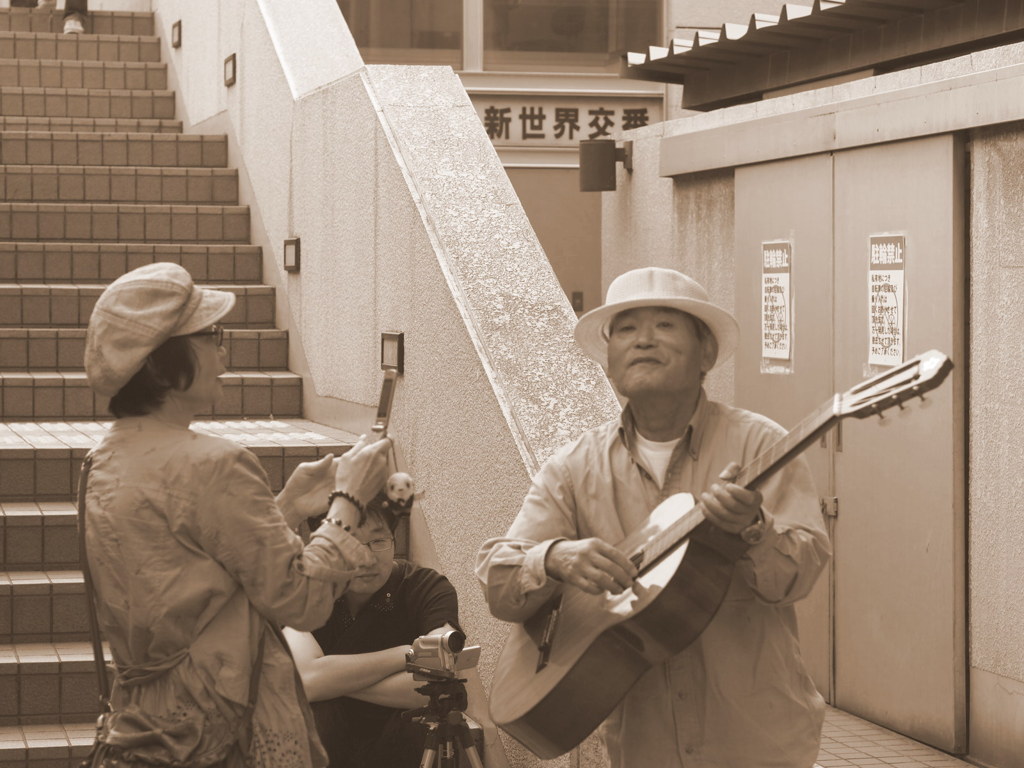 流しのおじさん