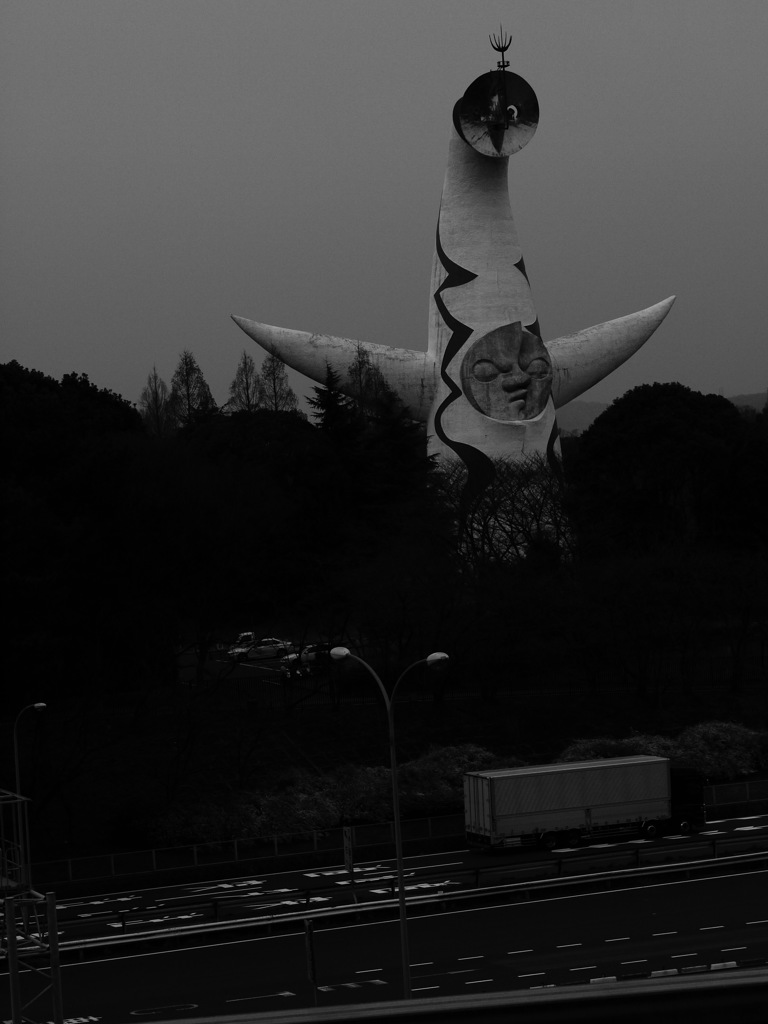 太陽の塔
