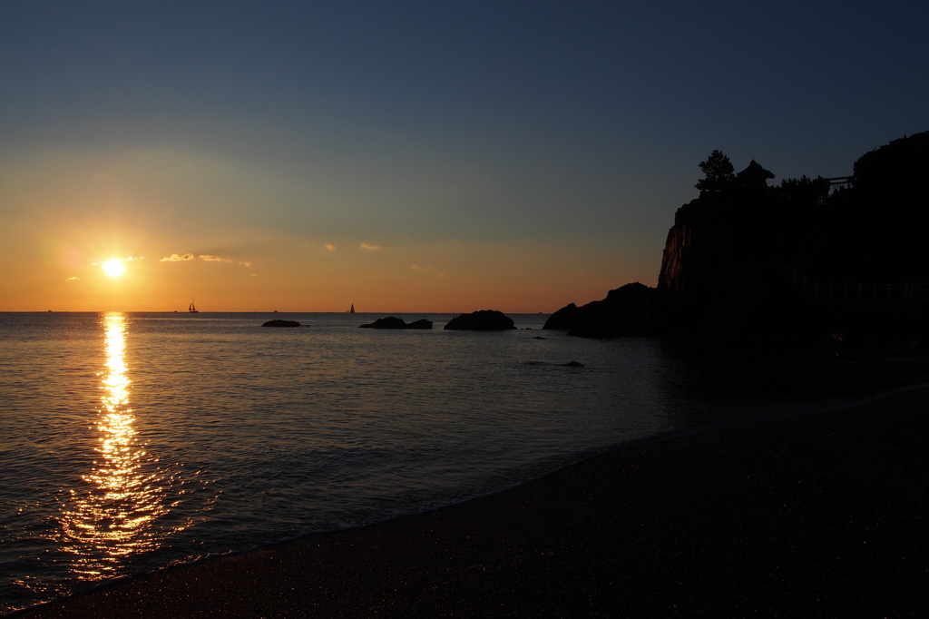 桂浜の日の出 By つめとぎ Id 写真共有サイト Photohito