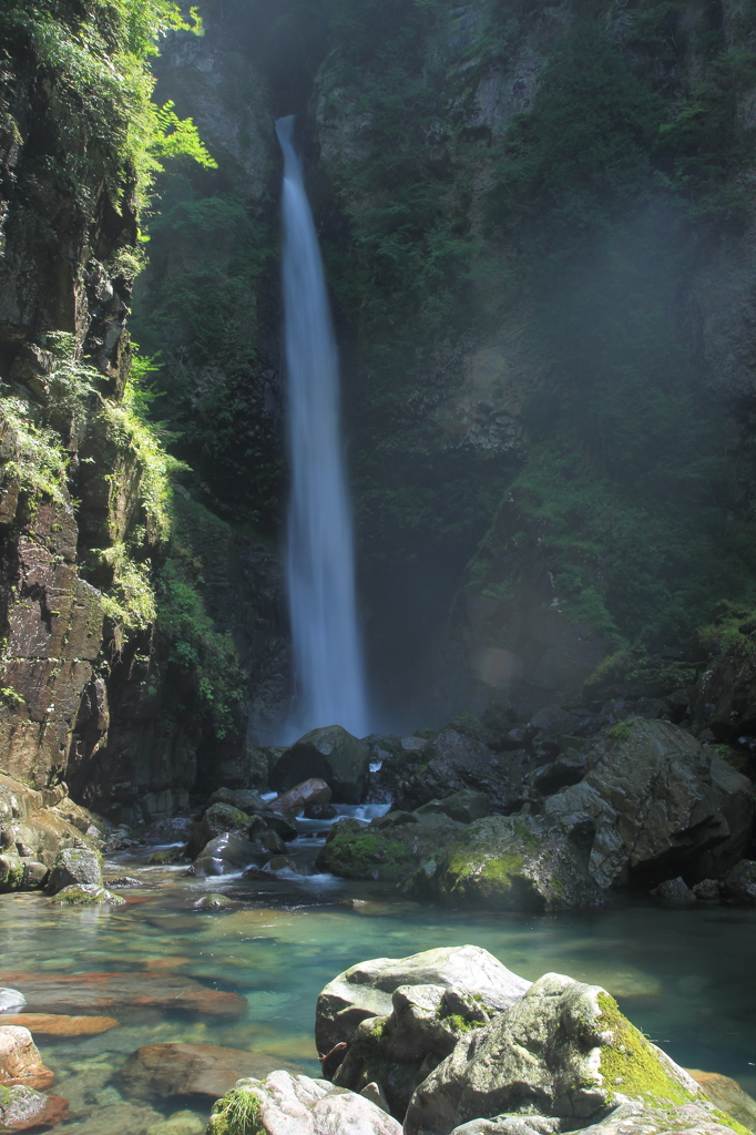 岐阜県下呂市根尾の滝