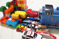 スーパーの駐車場（満車過ぎ＾＾）