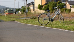 銀色の自転車