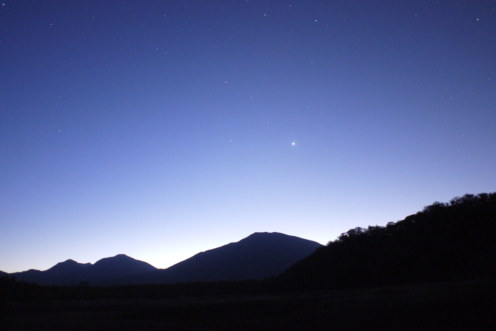 夜明け前