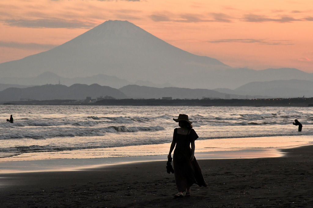 週末は海にいます