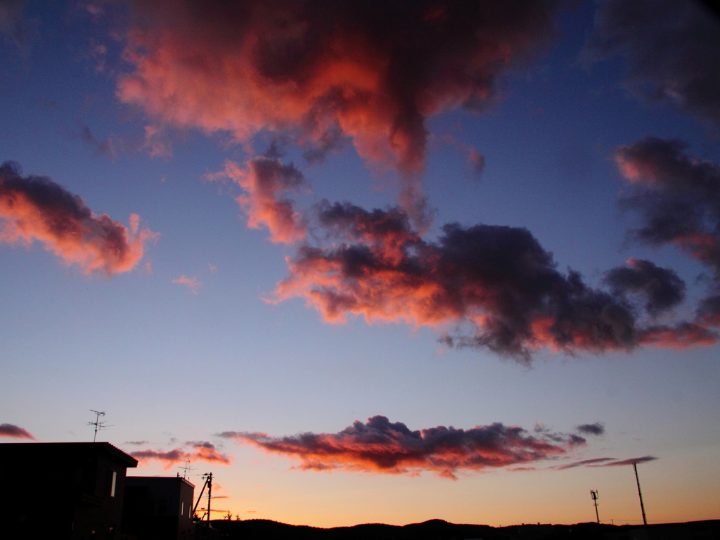 青空と赤い雲 By ぱんだや Id 写真共有サイト Photohito