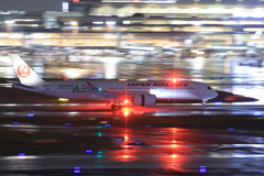 Japan air 916 tokyo approach RWY34 left