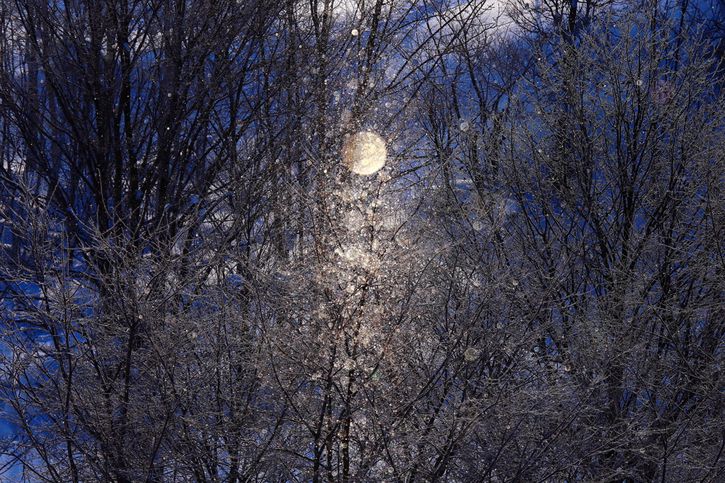 Diamond dust