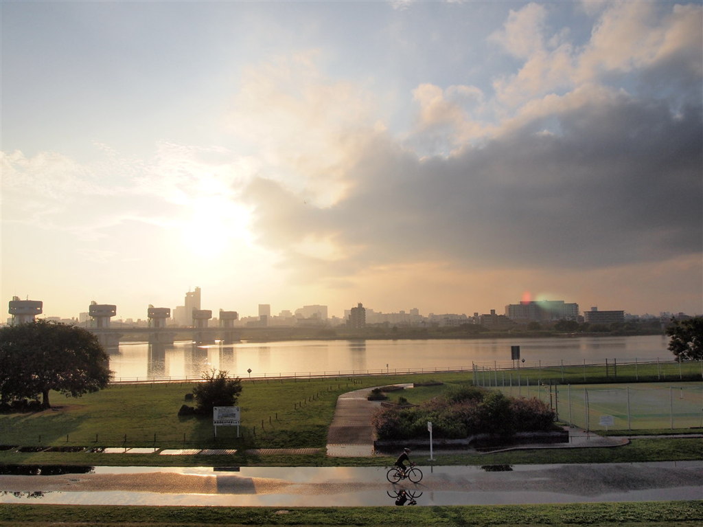 雨上がりの風景