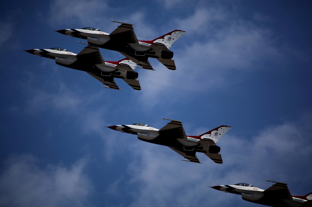 USAF Thunderbirds　(take off)