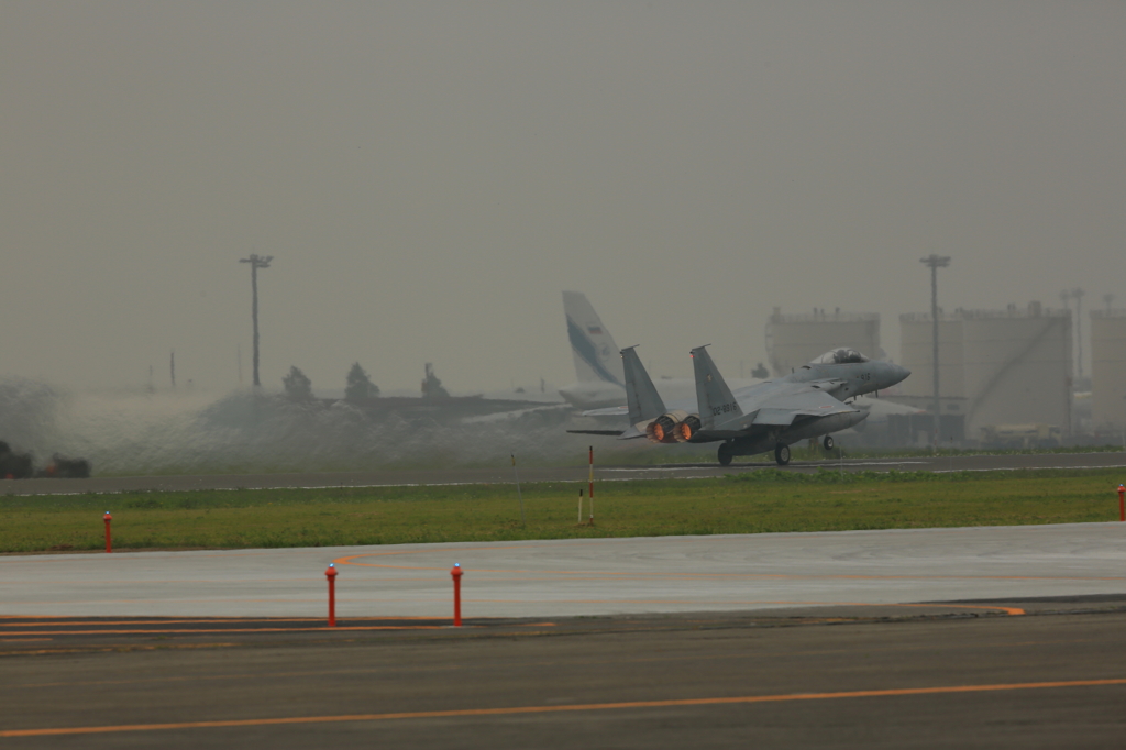 ヒグマイーグル出撃(　2014千歳基地航空祭）