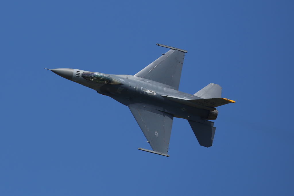 PACAF F-16 DEMO TEAM