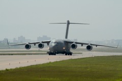 Boeing CC-177 Globemaster III　（函館空港）