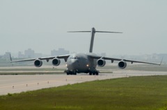 Boeing CC-177 Globemaster III　（函館空港）