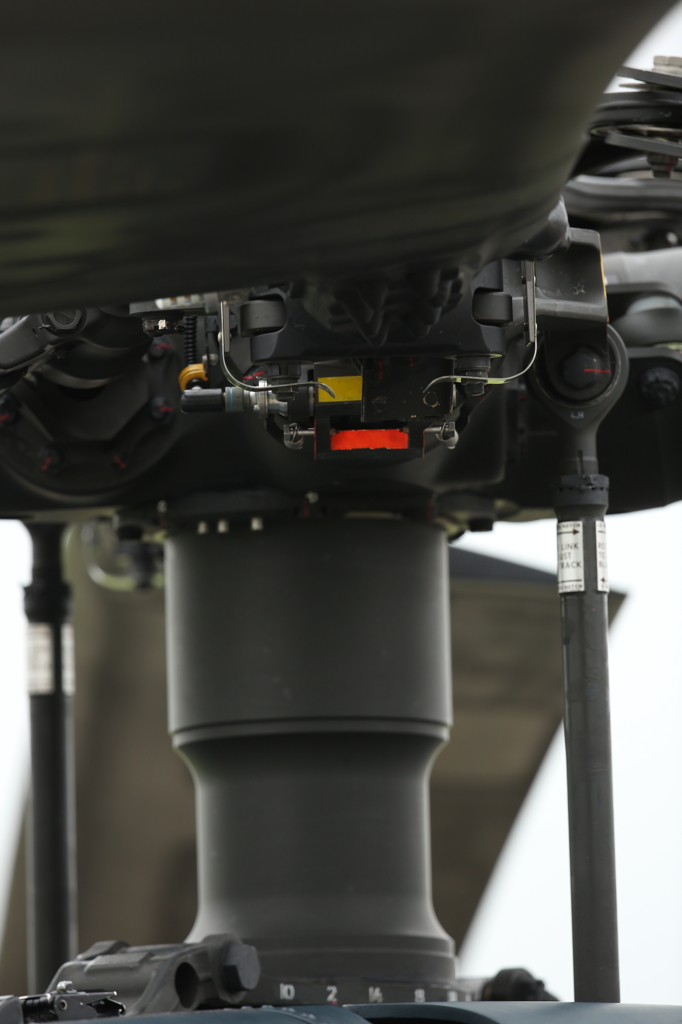 UH60J Roter 取り付け部