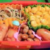 お弁当もって・・・