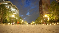 東京新名所、の向かい側
