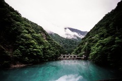 ダム湖