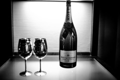 MOET