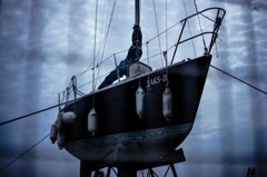 blueboat (side view)