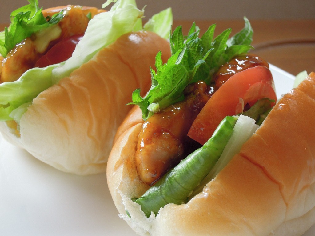 照り焼きチキンバーガー